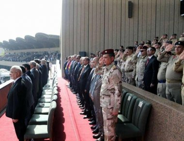 Στρατιωτική παρέλαση από τις ιρακινές δυνάμεις για την απελευθέρωση της Μοσούλης (φωτό, βίντεο)